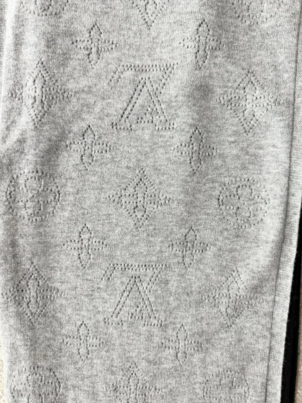 Louise Vuitton LV Women's Wool Black & Grey Logo Colorway Scarf